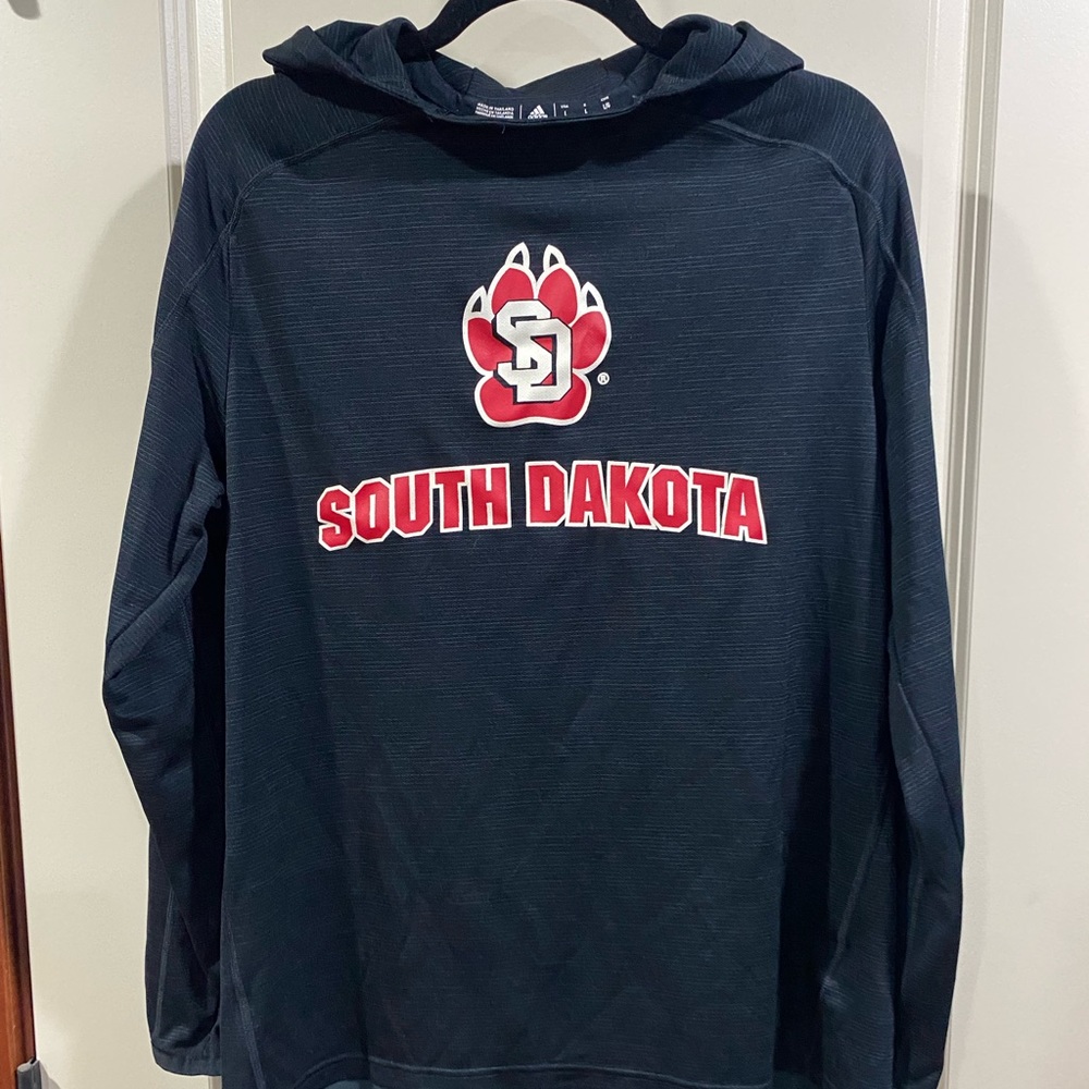 South Dakota Coyotes Long Sleeve Hooded T-Shirt